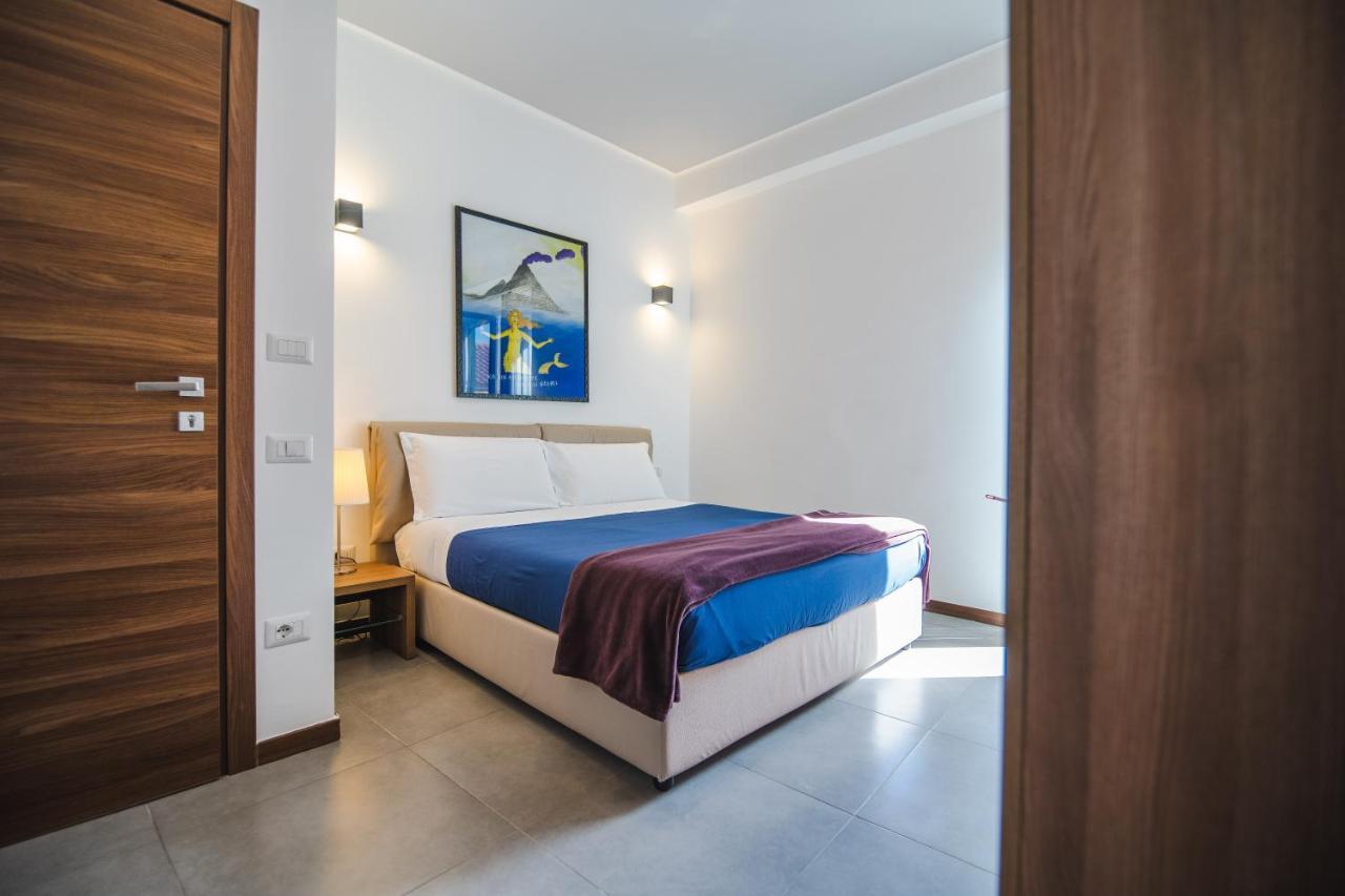 Arco Dei Pinto Bed & Breakfast Salerno Exterior photo